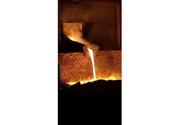 Video of electric arc furnace smelting site