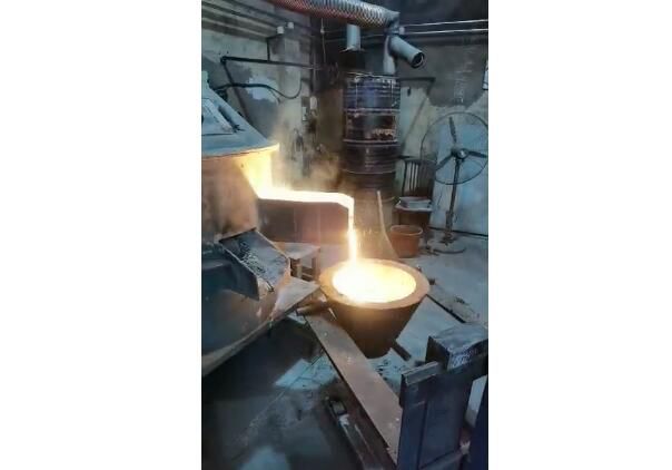 Video of electric arc furnace smelting site