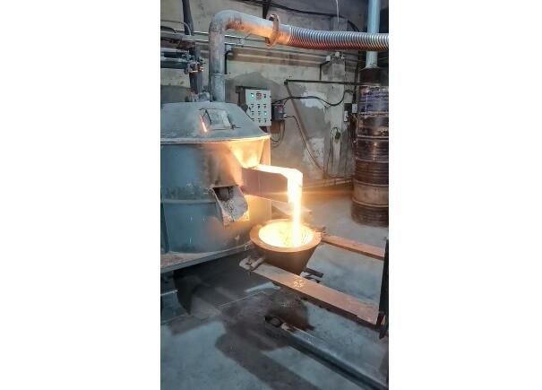 Video of electric arc furnace smelting site