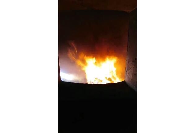 Video of plasma furnace smelting site
